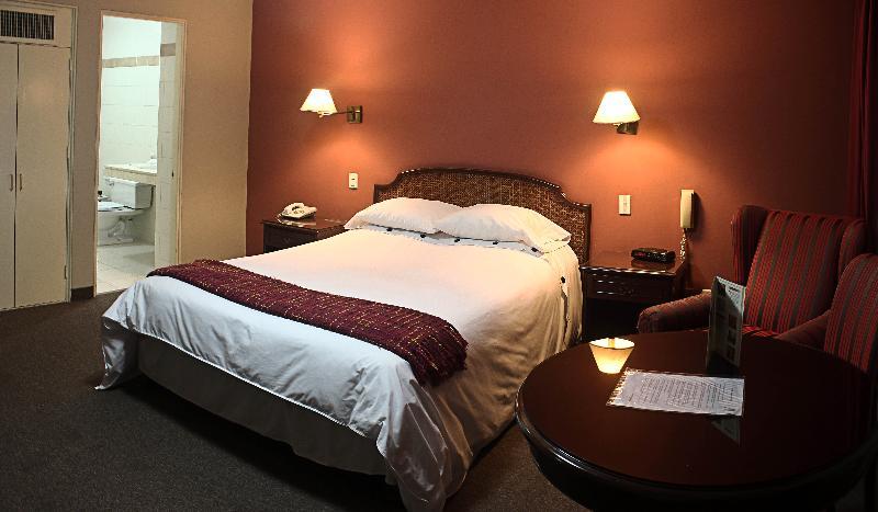 Suites Plaza Las Flores Lima Dış mekan fotoğraf