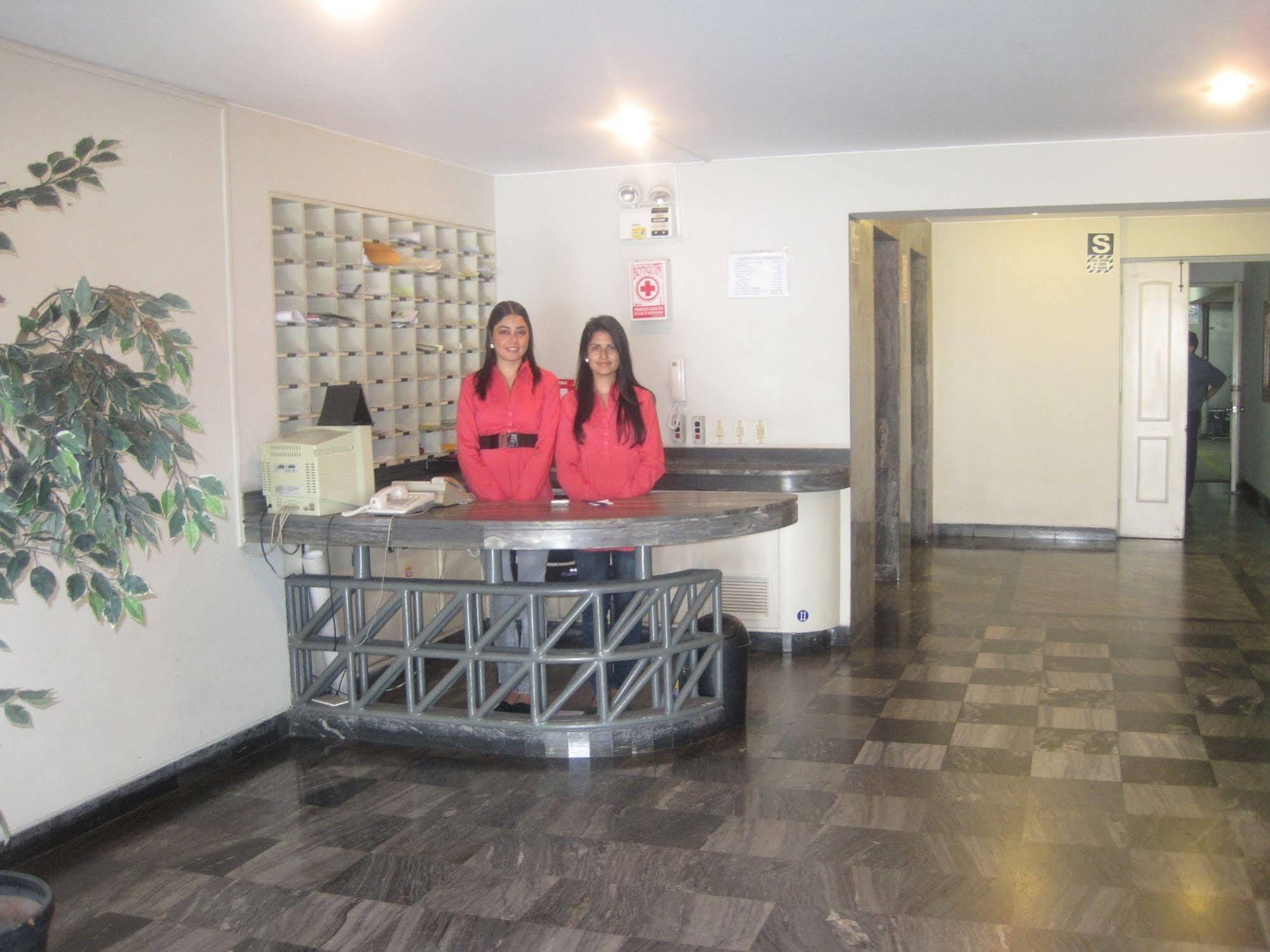 Suites Plaza Las Flores Lima Dış mekan fotoğraf