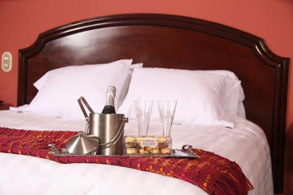 Suites Plaza Las Flores Lima Dış mekan fotoğraf